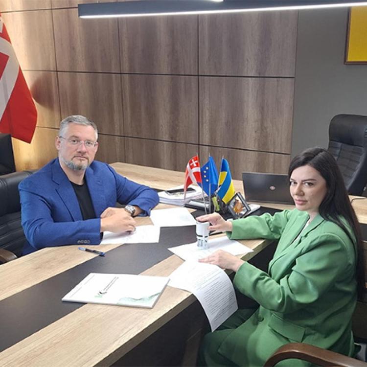 VPR and Kniahynyniv Lyceum Sign Memorandum of Cooperation